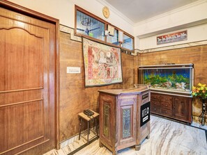 House | Reception - Hotel O Sansarchandra Road Luna Rosa (Jaipur)