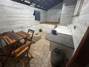 Family Apartment | Dining - Residencial Brasil Coroa (Santa Cruz Cabrália)