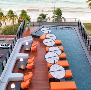 Outdoor dining - Vrbo Property (João Pessoa)