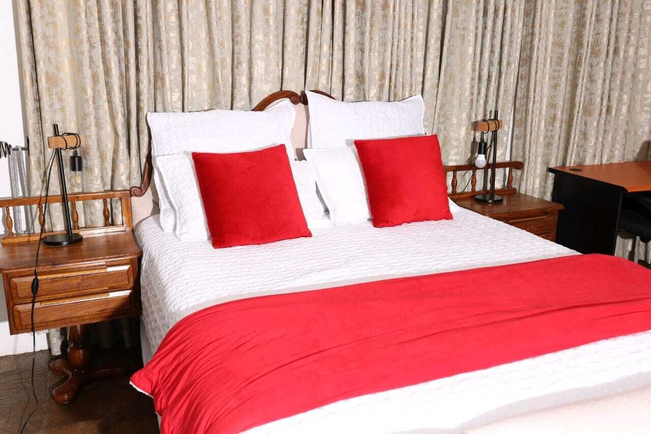 Comfort Suite, Garden View