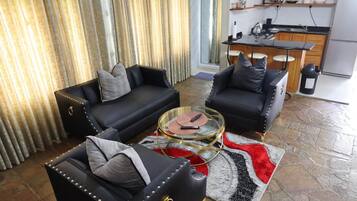 Comfort-Suite, Gartenblick | Wohnbereich