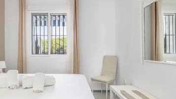 Wifi gratis y ropa de cama