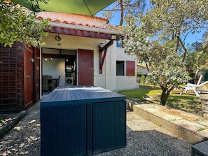 Terrace/patio - Holiday home with wifi and parking - 7 guests (La Palmyre)