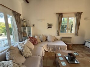 TV - Charming house in quiet area - 8 guests (La Croix-Valmer)