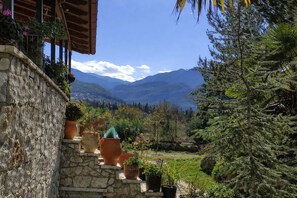 Apartment - Villa Dorothy - Mountain View Retreat Polydrosos (Delphi)