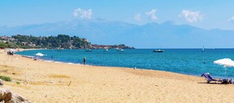 Beachfront Nest Memi Koroni-seaheaven House B3