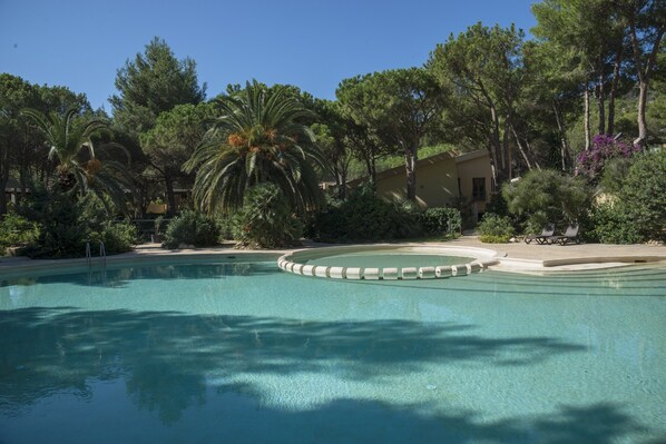 Apartment | Pool | Outdoor pool - Residence Abbaechelu Santa Margherita Pula (Pula)