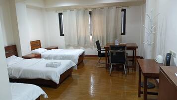 Double Room Single Use, 2 Single Beds, Non Smoking, Mountain View