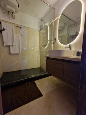 Bathroom - Vrbo Property (Marrakech)
