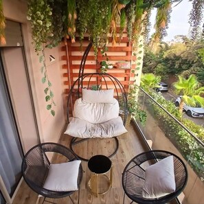 Terrace/patio - MARRAKECH APARTMENT WITH POOL PEARL GARDEN 5MN GUELIZ 15MIN JAMMA ALFNA (Marrakech)