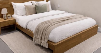 Cozy 2-bedroom apartment in beautiful Philadelphia with AC