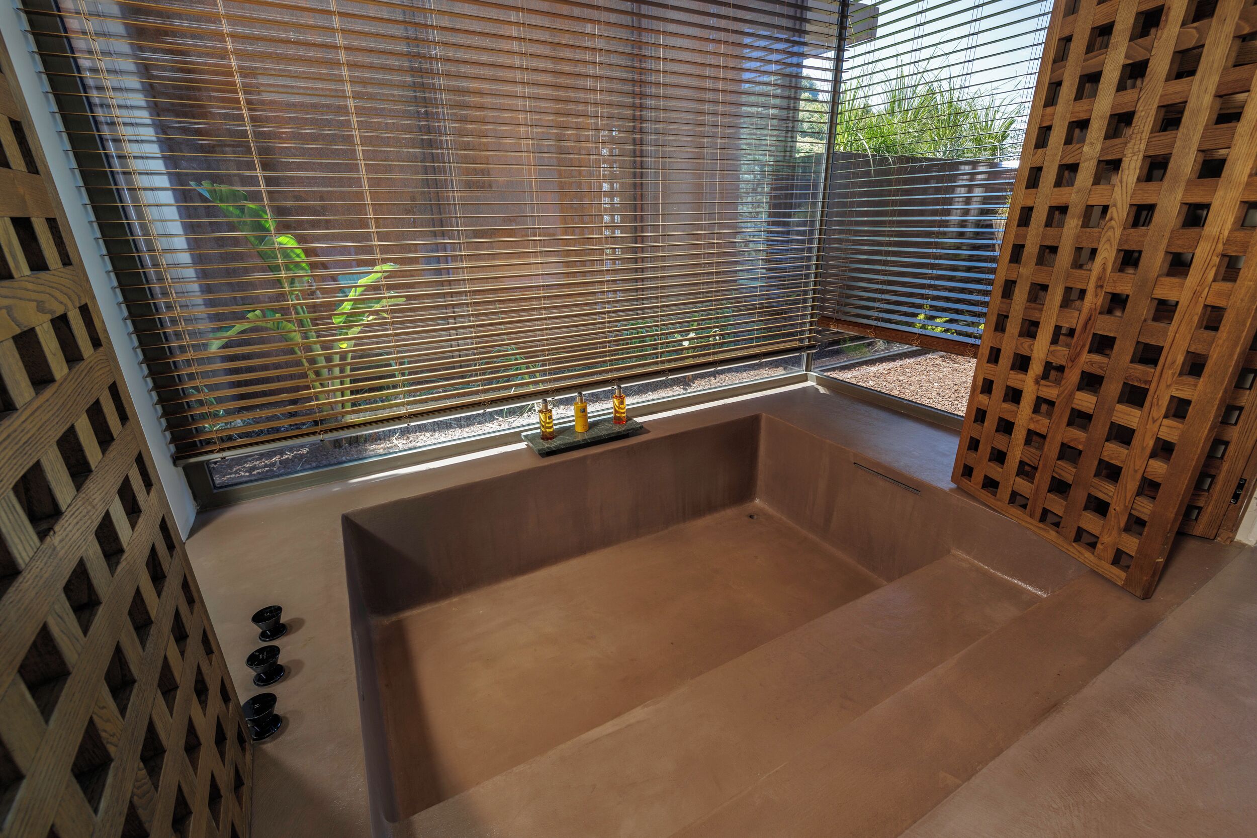 Valley Suite Sea View with Private Pool & Terrace | Bathroom | Free toiletries, hair dryer, slippers, towels