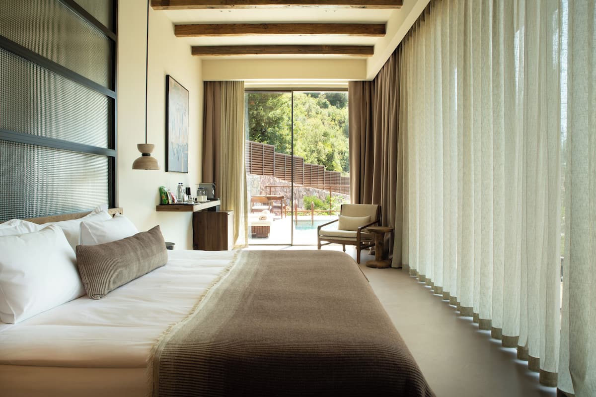 Loft Suite Sea View With Private Pool & Terrace