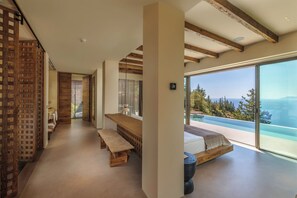 Valley Suite XL Sea View with Private Pool & Yard | In-room safe, blackout drapes, soundproofing, iron/ironing board - Klay Hotel Faralya Adults Only (Fethiye)
