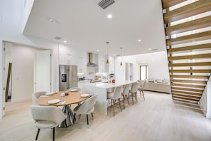 House (Multiple Bedrooms) | Interior