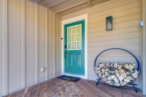 Apartment (3 Bedrooms) | Interior - Near Slopes, Trails & Fun! Camelback Townhome (Tannersville)
