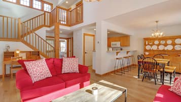 Căn hộ (3 Bedrooms) | Mặt tiền nơi lưu trú