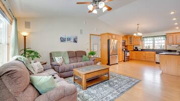 Rumah (2 Bedrooms) | Interior