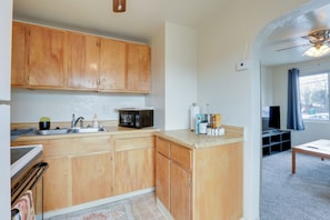 Apartment (1 Bedroom) | Interior - Home Near Reno Industrial Center & Med Centers (Sparks)
