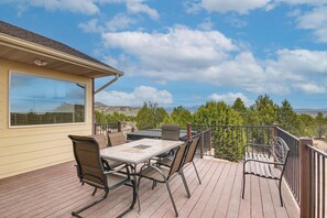 House (3 Bedrooms) | Interior - Viewing Deck! Scenic Tropic Sanctuary w/ Hot Tub (Tropic)