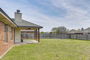 Interior - 8 Mi to Fort Hood! Family Home w/ Patio & Yard (Killeen)