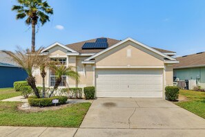 Interior - Fun w/ Family! Disney-area Home w/ Private Pool (Davenport)