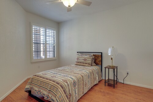 Hot Tub & Pool! Resort-style Las Cruces Retreat