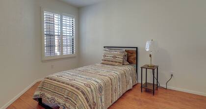 Hot Tub & Pool! Resort-style Las Cruces Retreat