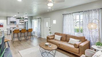 Rumah (3 Bedrooms) | Interior