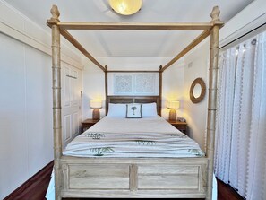 Room - The Barefeet Retreat - Kalbarri, WA (Kalbarri)