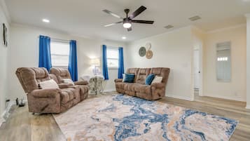 House (2 Bedrooms) | Front of property