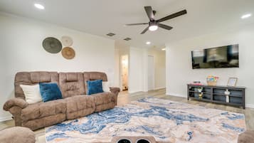 Nhà (2 Bedrooms) | Nội thất