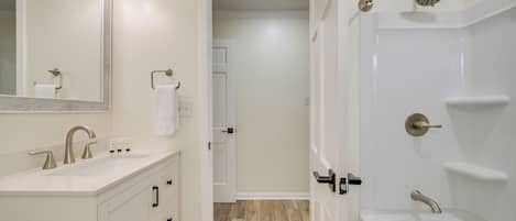 Casa (2 Bedrooms) | Interior