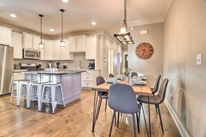 Interior - Modern Black Mountain Cottage: 17 Mi to Asheville! (Black Mountain)