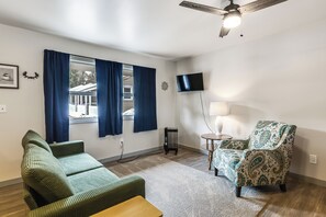 Apartment (0 Bedroom) | Interior - < 1 Mi to Boat Launch! Schroon Lake Basecamp (Schroon Lake)