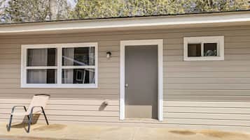 Apartment (0 Bedroom) | Interior