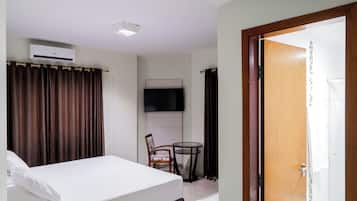 Desk, laptop workspace, free WiFi, bed sheets