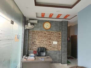 Lobby - Bhardwaj Darbar (Chandauli)