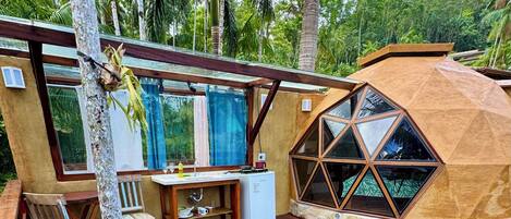 Deluxe Bungalow, Mountain View | Outdoor dining