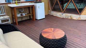 Deluxe Bungalow, Mountain View | Property grounds