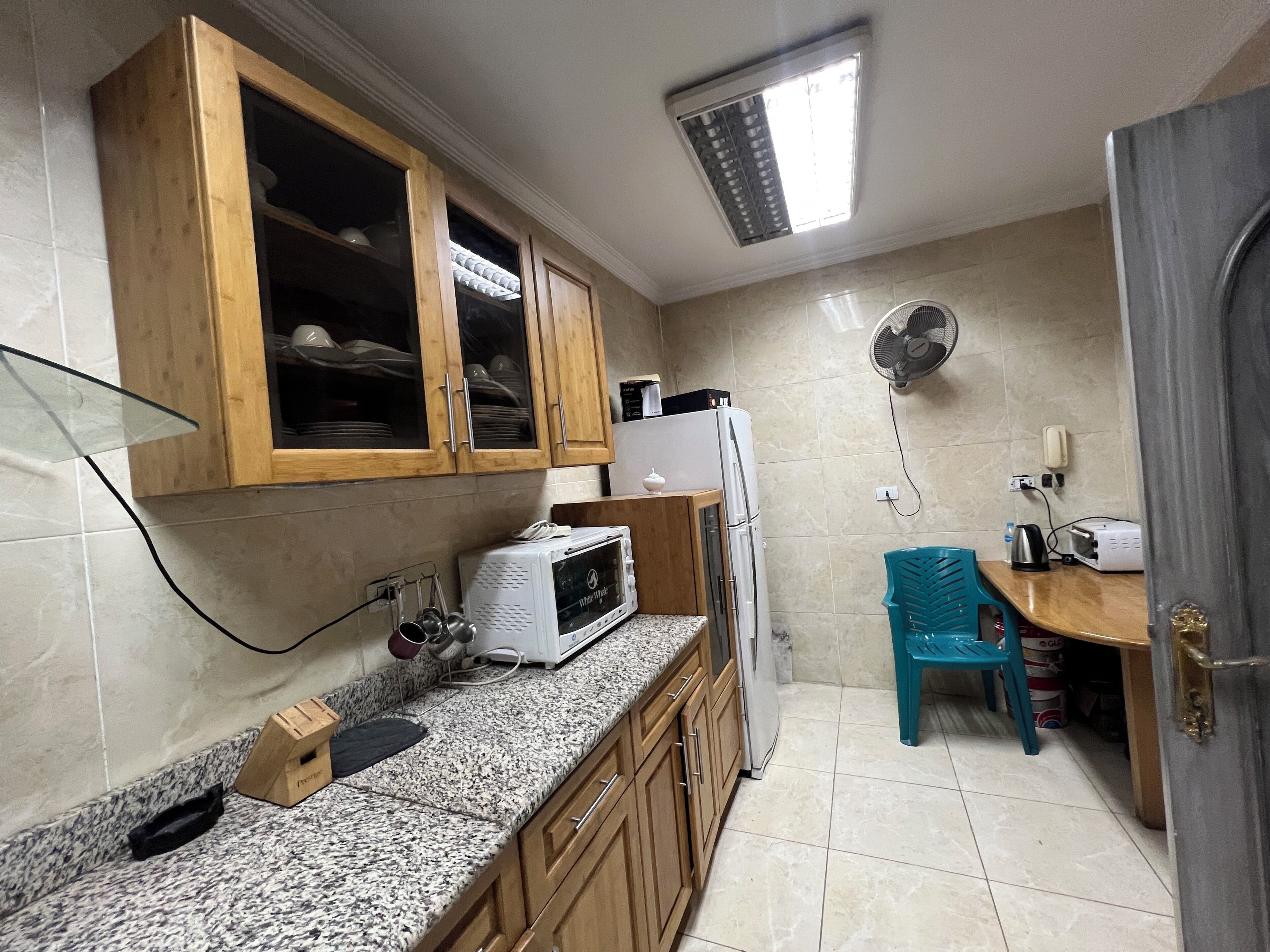 Deluxe Apartment, 3 Bedrooms, Private Bathroom, River View | Private kitchen