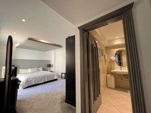 Căn hộ Deluxe, 3 phòng ngủ, phòng tắm riêng, quang cảnh sông