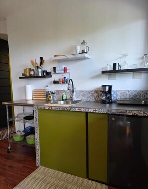 Superior Cabin, Ocean View | Private kitchen - sea sing cabins  (monte verde)