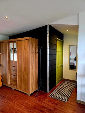 Superior Cabin, Ocean View | Interior - sea sing cabins  (Monteverde)