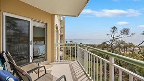 Property grounds - 2418 Windsor II - Oceanfront 4-Bed/4-Bath Villa - Fantastic Wrap Around Balcony! (Hilton Head Island)