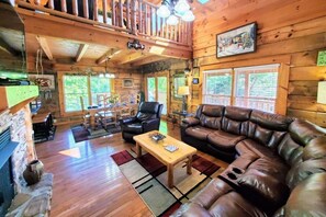 Cabin, 4 Bedrooms | Living area - Soaring Eagle 4 Bedroom Cabin (Pigeon Forge)