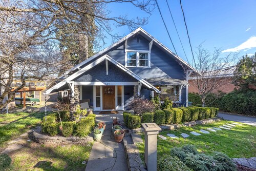 State Of Chill 4 Bedroom Home