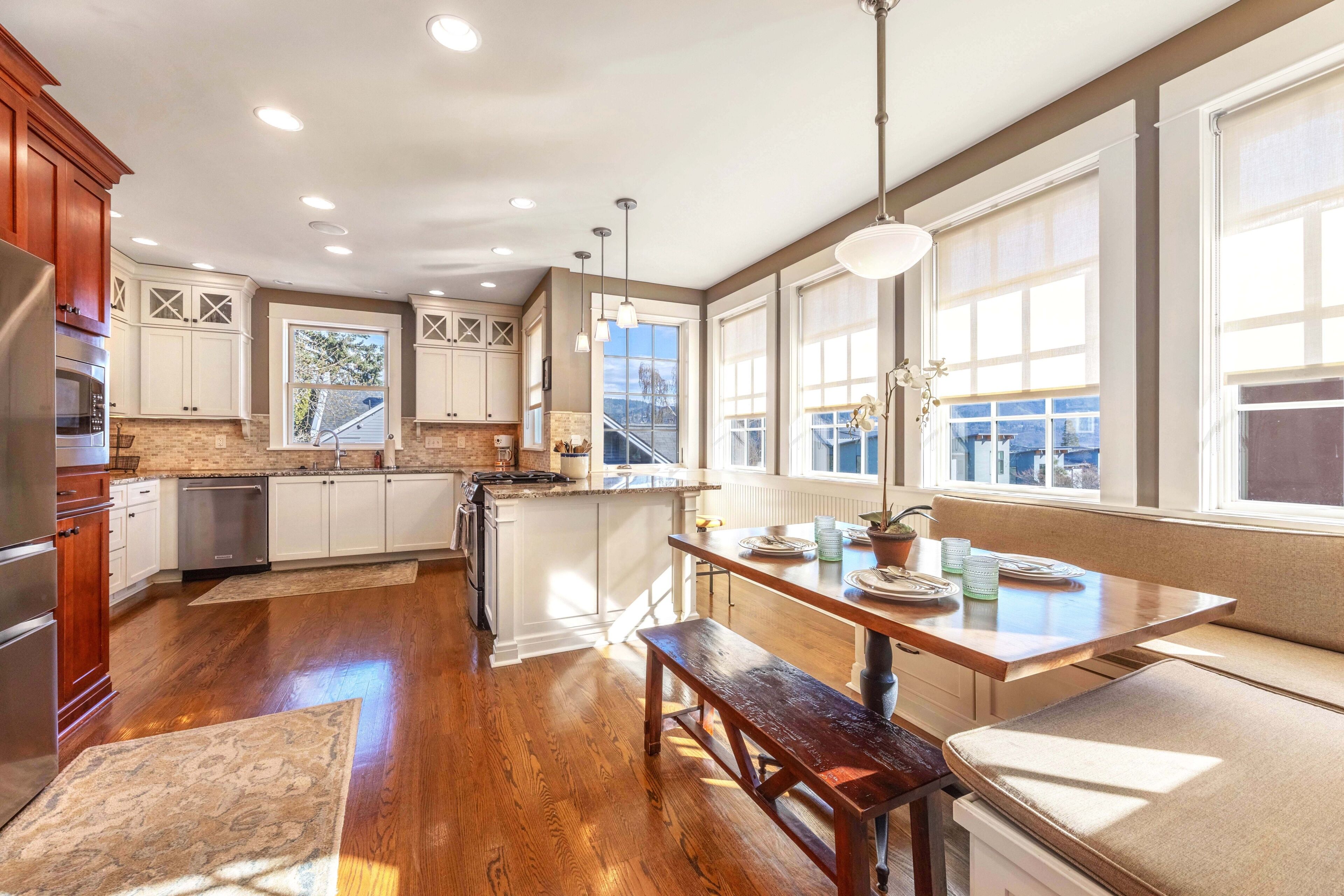 House, 4 Bedrooms | Private kitchen