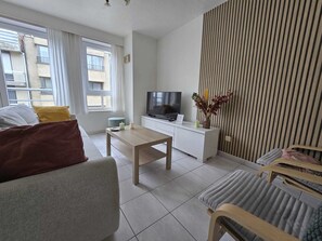 Living area - Bright and Cozy Sea and Harbour View Stay - 4p (Blankenberge)
