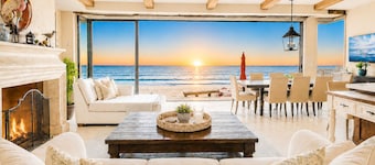 20% Off July 7-9 On The Sand, Ocean Views, Jacuzzi